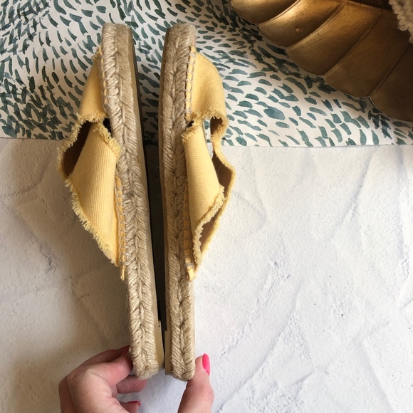 Castaner Yellow Espadrille Sandals Raw Edges Size 38 Fabric - Picture 4 of 8